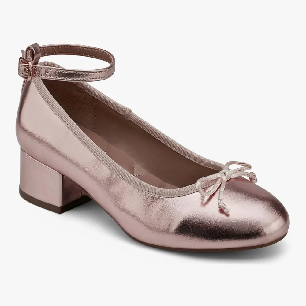 AEROSOLES meet milena